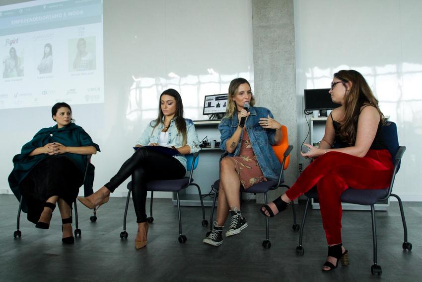 Semana Municipal do Jovem Empreendedor - Palestra Empreendedorismo e Moda Local: Unisinos POA