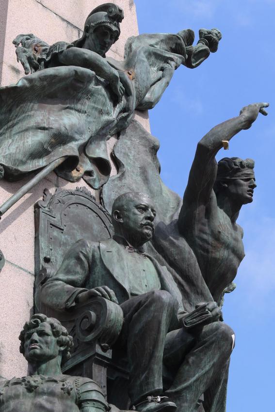 Prefeito Nelson Marchezan Júnior visita técnica ao monumento Júlio de Castilhos e início das obras de revitalização da Praça da Matriz