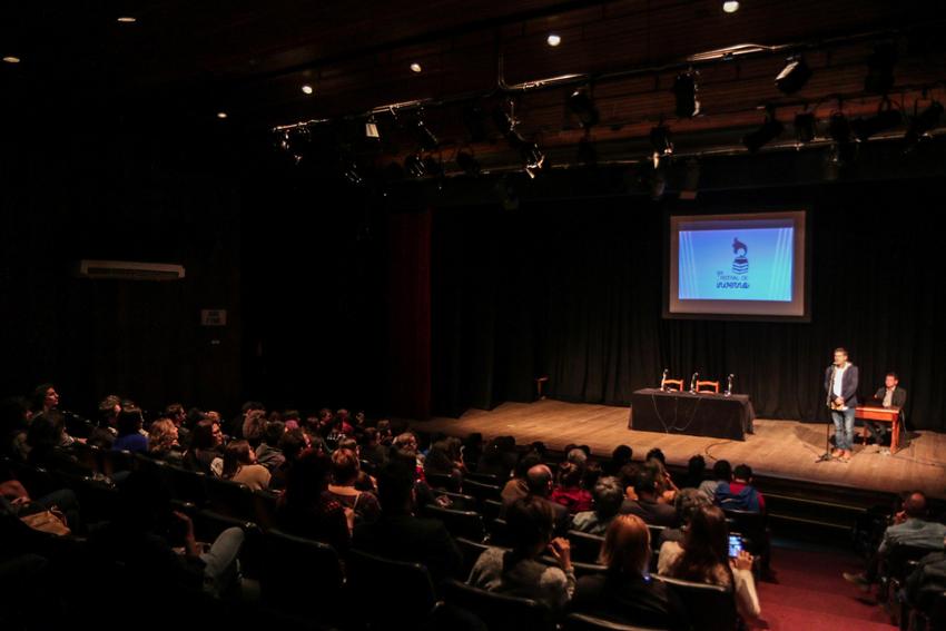 Lançamento do 9º Festival de Inverno de Porto Alegre com palestra do escritor português Gonçalo Tavares Local:	Teatro Renascença 