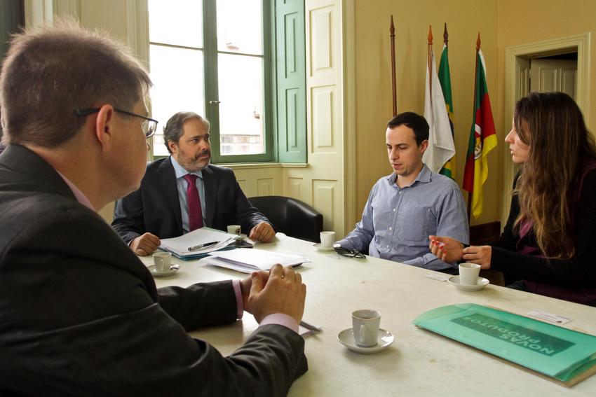 Audiência com representantes da MRV Engenharia Local: Gabinete do vice-prefeito