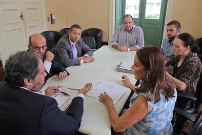 Reunião com representantes do Sport Club Internacional - Local: Gabinete do vice-prefeito