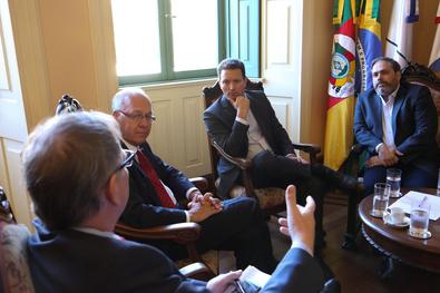Prefeito recebe a visita do embaixador da República Federal da Alemanha em Georg Witschel