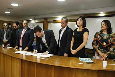 Prefeito e Sec. SMS na posse da nova Diretora-Geral do HMIPV, Dra. Adriani Oliveira Galão Local: Aud. HMIPV 