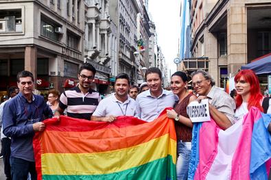 Prefeito Nelson Marchezan Jr. visita atividades da Semana de Porto Alegre na Esquina Democrática 