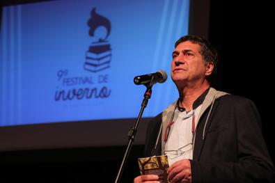 Lançamento do 9º Festival de Inverno de Porto Alegre com palestra do escritor português Gonçalo Tavares Local:	Teatro Renascença 
