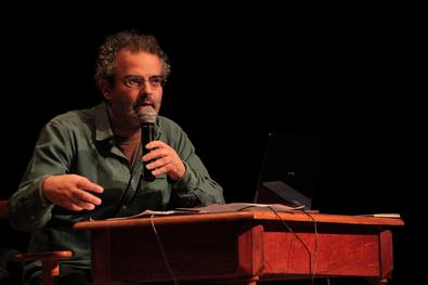 Lançamento do 9º Festival de Inverno de Porto Alegre com palestra do escritor português Gonçalo Tavares Local:	Teatro Renascença 