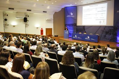 Sec. SMS, Erno Harzheim, participa como palestrante do "Grand Round Hospital Moinhos de Ventos e Johns Hopkins" com o tema "A saúde de Porto Alegre".