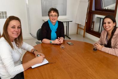 Secretária-adjunta da Segurança recebe coordenadora da Mulher