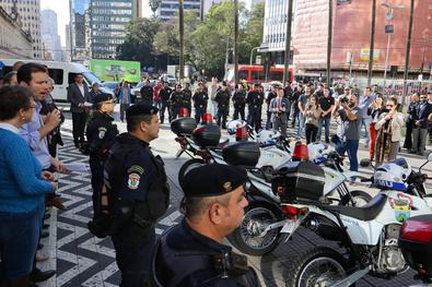 Prefeito Nelson Marchezan Júnior entrega motos e equipamentos para a Guarda Municipal 