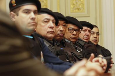 Cerimônia de entrega de coletes para a Guarda Municipal