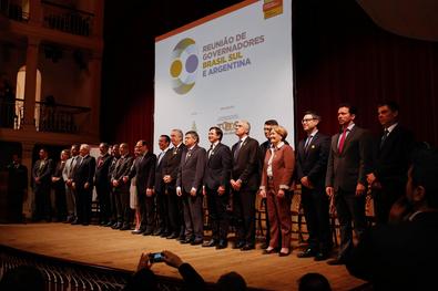 Abertura da reunião de governadores Brasil/Sul - Argentina