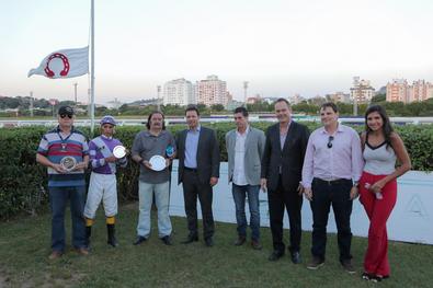 Clássico Cidade de Porto Alegre - Local: Jockey Club