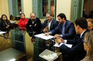 Reunião do Vice Prefeito Gustavo Paim com a Secretaria Municipal de Relações Institucionais.