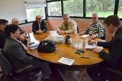 Reunião realizada com Secretário Municipal de Meio Ambiente e da Sustentabilidade, Maurício Fernandes, com o grupo voluntário do Fórum Ambiental de Porto Alegre