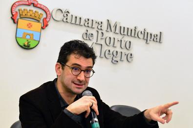 Reunião do secretário Municipal de Educação, Adriano Naves de Brito, com vereadores Local: CMPA