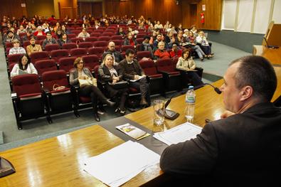 Sec. SMS, Erno Harzheim com a palestra "A Pactuação do Programa de Saúde na escola em Porto Alegre" no Seminário Qualificação e Adesão da Rede Pública ao Programa de Saúde na Escola de Porto Alegre. Local: Aud. MP