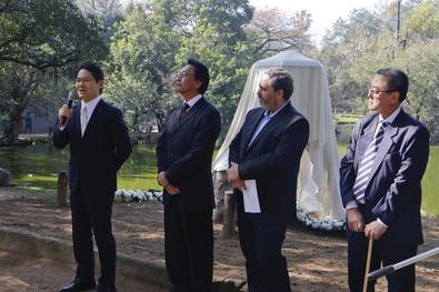 Prefeito em exercício Gustavo Paim na inauguração do Monumento Kotoji Toro