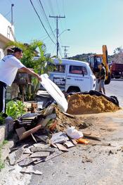 Operação Bota-Fora atende região do bairro Cavalhada Local: Vila Cai Cai