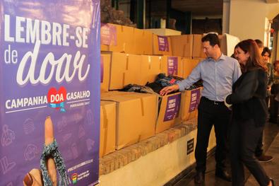 Entrega de Doações da Lojas Renner à Campanha do Agasalho de Porto Alegre Local:	Usina do Gasômetro 