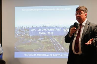 Secretário de Planejamento e Gestão, José Parode, apresenta proposta da LOA ao Conselho do Orçamento Participativo (COP)