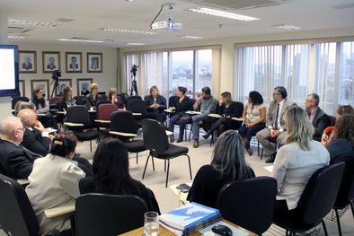 Acolhimento Familiar é pauta de evento da FASC em parceria com a OAB/RS