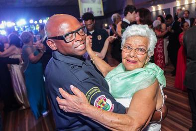 Guarda Municipal participa do baile da terceira idade da ANAPPS Local: Clube dos Namorados