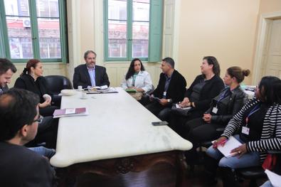 Vice-prefeito Gustavo Paim recebe conselheiros tutelares Local: Gabinete do vice-prefeito