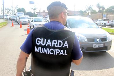 Guarda Municipal e EPTC realizam fiscalização na Avenida Baltazar de Oliveira Garcia