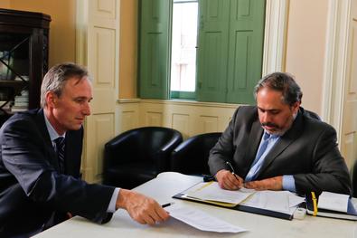 Prefeito em Exercício, Gustavo Paim, recebe o diretor do Banco Mundial para o Brasil, Martin Raiser
