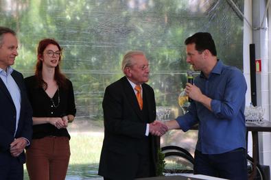 Ato de Entrega de equipamentos doados pela Stihl Ferramentas a PMPA Local: Winge Floricultura