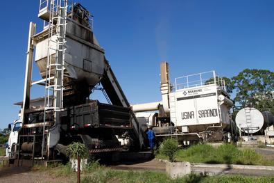 Usina de asfalto Sarandi