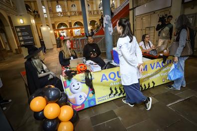 vacinação posto avançado montado no Mercado Público, Centro Histórico.